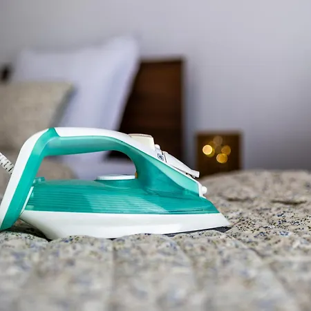 Deluxe With 2 Bedroom In Center Apartment *